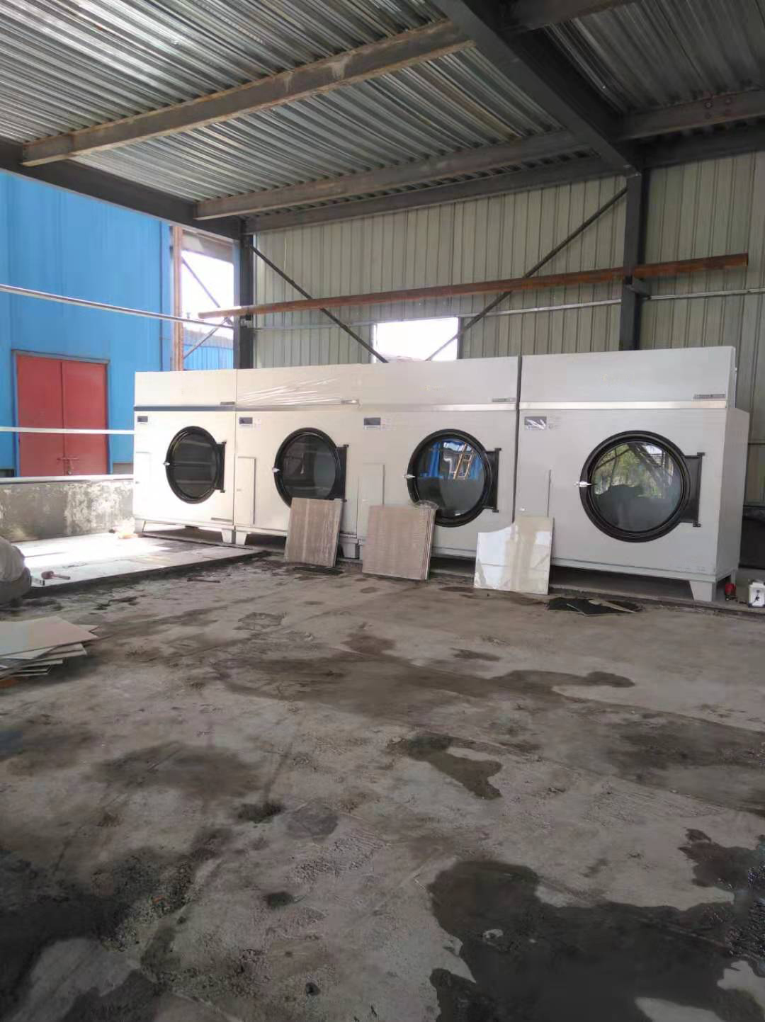 �����͑�ʩ���F��