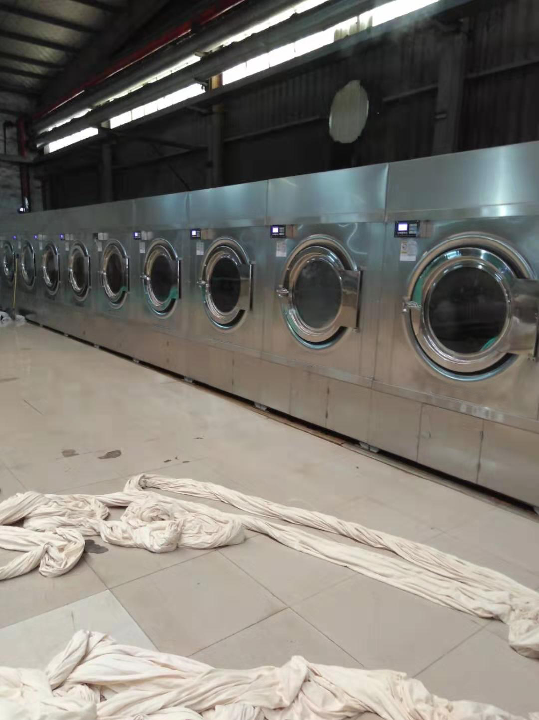 �����͑�ʩ���F��